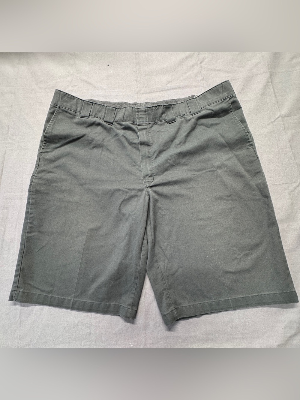 Dickies Temp-IQ Shorts Size 48 Technology Pocket Gray Stretch Cotton Blend BK36
